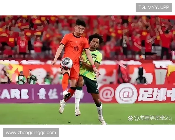 中国足球队迎战日本,热身赛备战亚洲杯,球迷期待新阵容表现 中国足球队迎战日本,热身赛备战亚洲杯,球迷期待新阵容表现