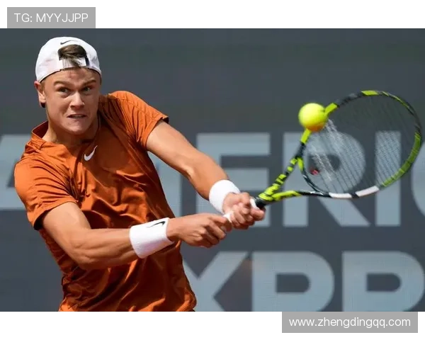 网球赛场风云再起 新星崛起与老将争锋激烈上演精彩对决 网球赛场风云再起 新星崛起与老将争锋激烈上演精彩对决