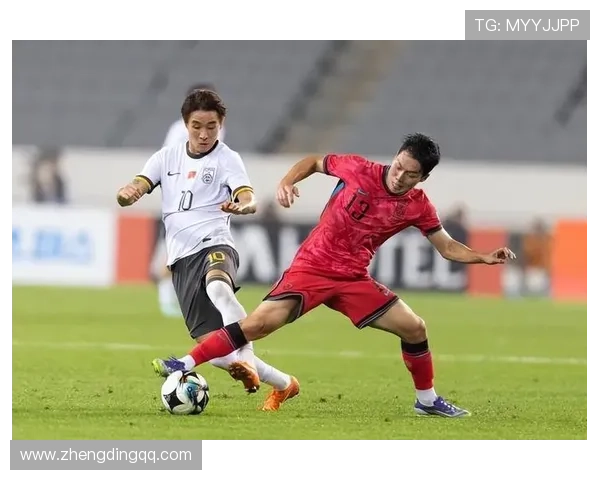 中国足球队备战亚洲杯,主帅谈球队调整与新援表现 中国足球队备战亚洲杯,主帅谈球队调整与新援表现