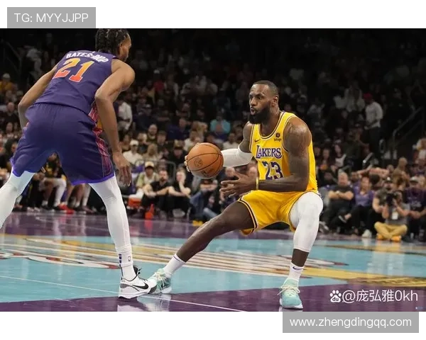 新赛季焦点之战湖人勇士强强对决全面引爆全联盟持续关注热度再升温